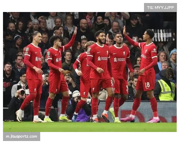 富勒姆阵容稳定性成优势 希门尼斯支点作用突出