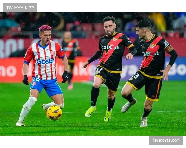 裁判尺度成为比赛关键因素 VAR介入多次改变比赛走势 裁判尺度成为比赛关键因素 VAR介入多次改变比赛走势