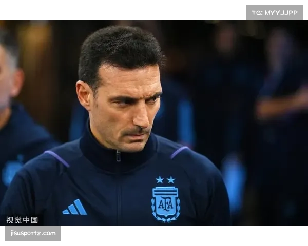 阿根廷斯卡洛尼控球转换 梅西伪九号角色与中场防守平衡